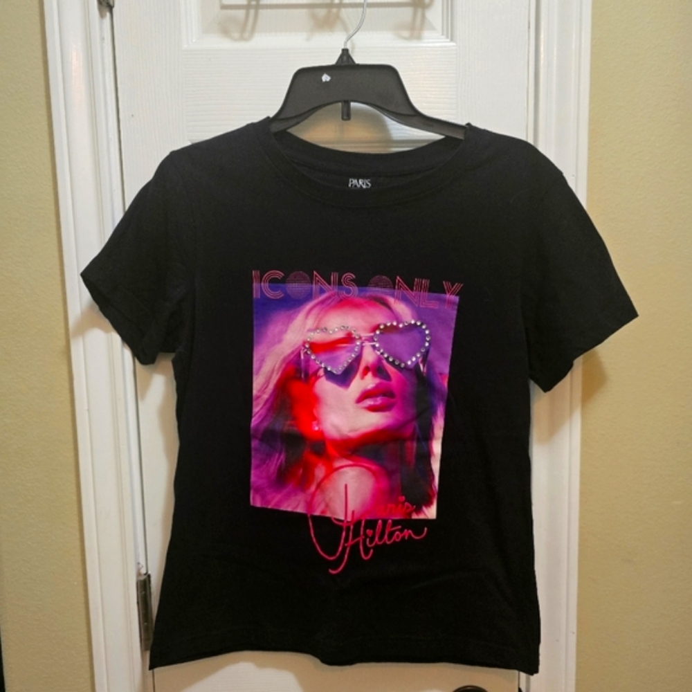 Paris Hilton Black and Pink Short Sleeve Tee